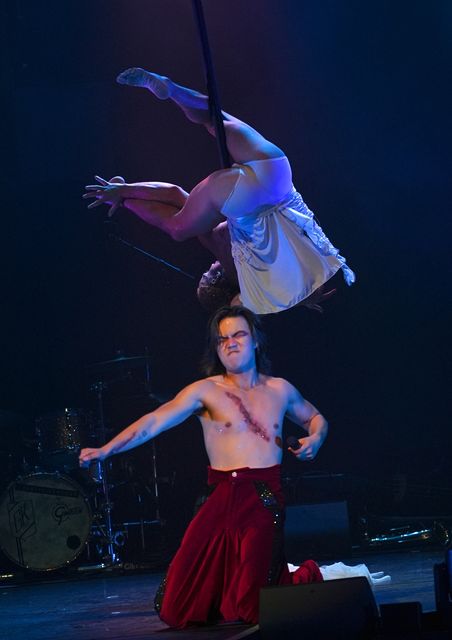 Aerial Duo